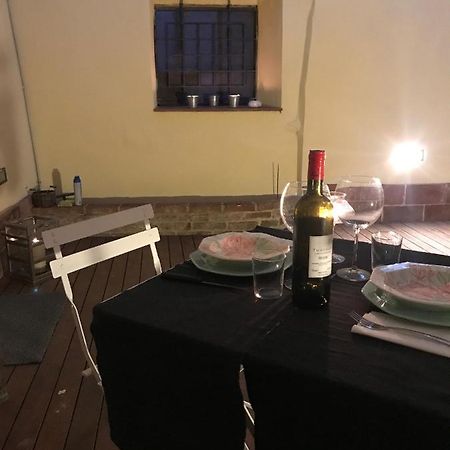 Incantevole Monolocale Con Giardino 卢卡 外观 照片