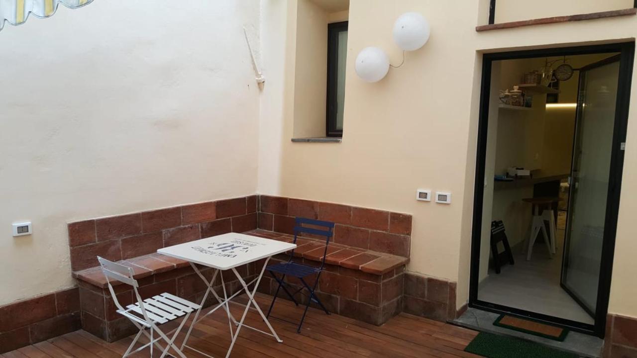 Incantevole Monolocale Con Giardino 卢卡 外观 照片