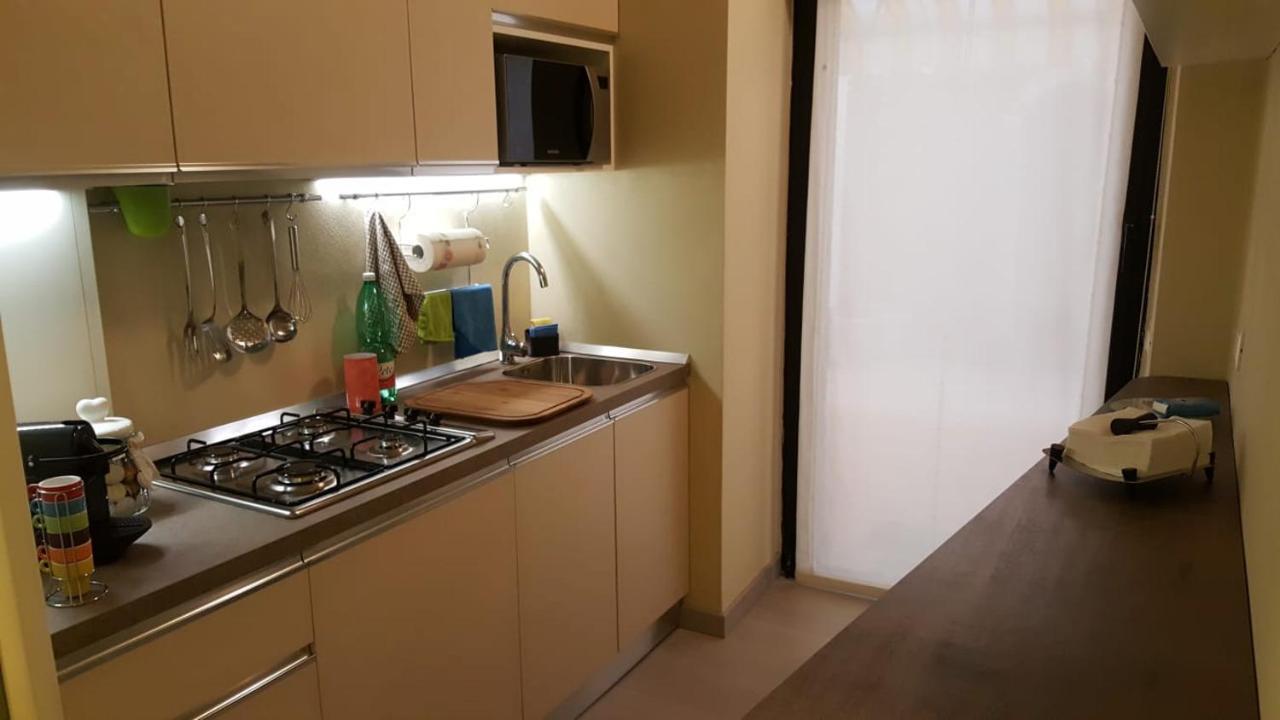 Incantevole Monolocale Con Giardino 卢卡 外观 照片