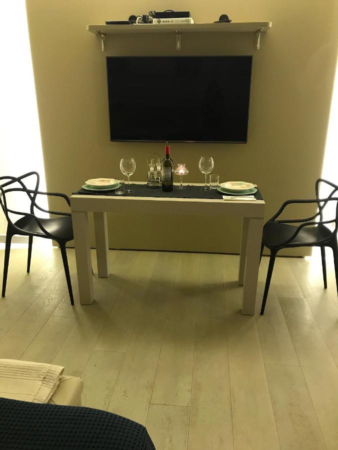 Incantevole Monolocale Con Giardino 卢卡 外观 照片